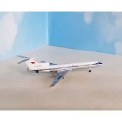 Airplane Model*Aero Classics AC419958 1:400 CCCP Tupolev TU-154 - Miniature Marvels: Airplane Models & Painted Dice