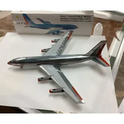 Airplane Model*AeroClassics 1:200 Boeing 720B American Airlines N7535A "FLAGSHIP FLORIDA" - Miniature Marvels: Airplane Models & Painted Dice