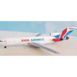 Airplane Model*AeroClassics AC411335 1:400 Raya Airways Boeing 727-200F 9M-TGH - Miniature Marvels: Airplane Models & Painted Dice