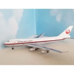 Airplane Model*AeroClassics BBX41660 1:400 Japan Air Lines, Boeing 747-200 JA8155 - Miniature Marvels: Airplane Models & Painted Dice