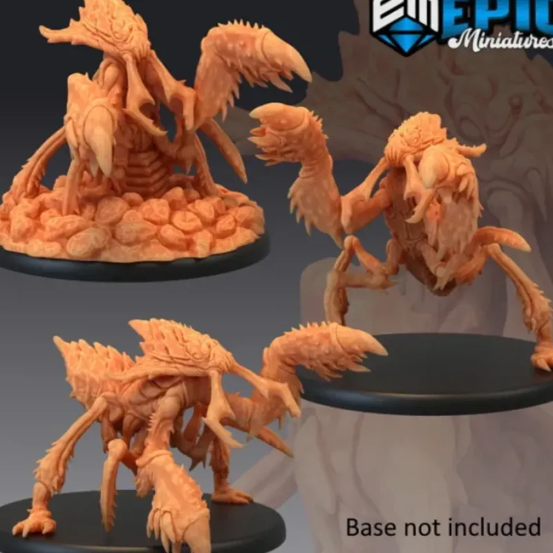 Miniature<Ankheg - Miniature Marvels: Airplane Models & Painted Dice