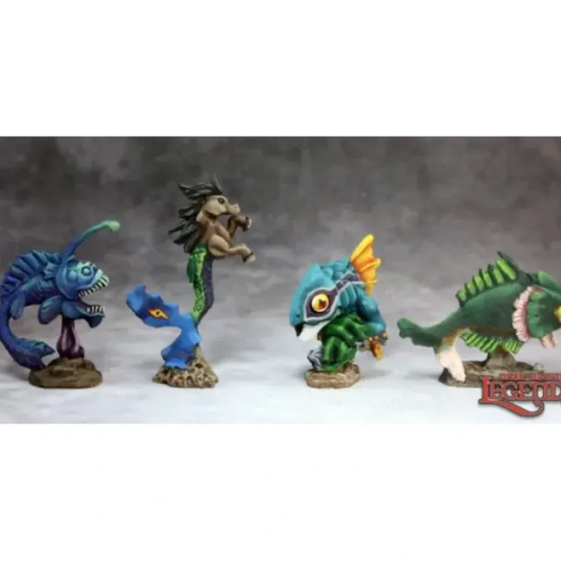 Miniature<Aquatic Familiars III (4): Dark Heaven Legends RPR 03612 - Miniature Marvels: Airplane Models & Painted Dice