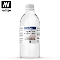 Accessories<Auxillary Products: Gloss Polyurethane Varnish 500ml - Miniature Marvels: Airplane Models & Painted Dice