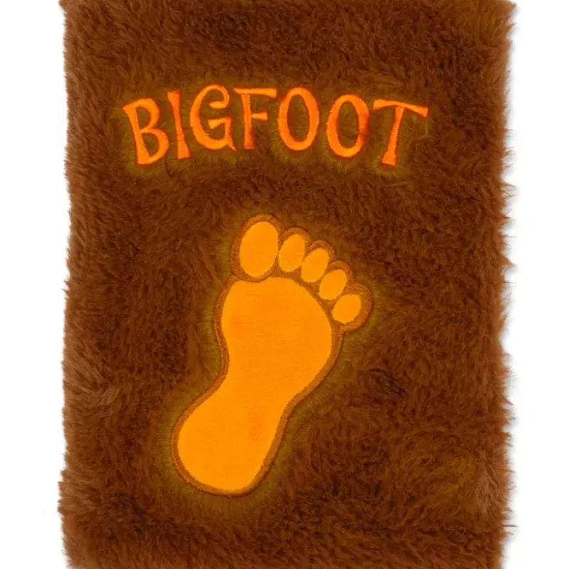 Egpull<BIGFOOT Fuzzy Notebook - Sasquatch Journal Sketchbook Diary - Archie McPhee - Miniature Marvels: Airplane Models & Painted Dice