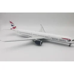 Airplane Model*B-Models B-351-BA-01 1:200 Airbus A350-1000 British Airways G-XWBA - Miniature Marvels: Airplane Models & Painted Dice