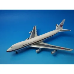 Airplane Model**B-Models BBOX1313 1:200 Japan Air Lines Boeing 747-100 JA8101 - Miniature Marvels: Airplane Models & Painted Dice