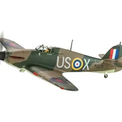 Airplane Model*Corgi AA35509 Hawker Hurricane Mk I - Miniature Marvels: Airplane Models & Painted Dice
