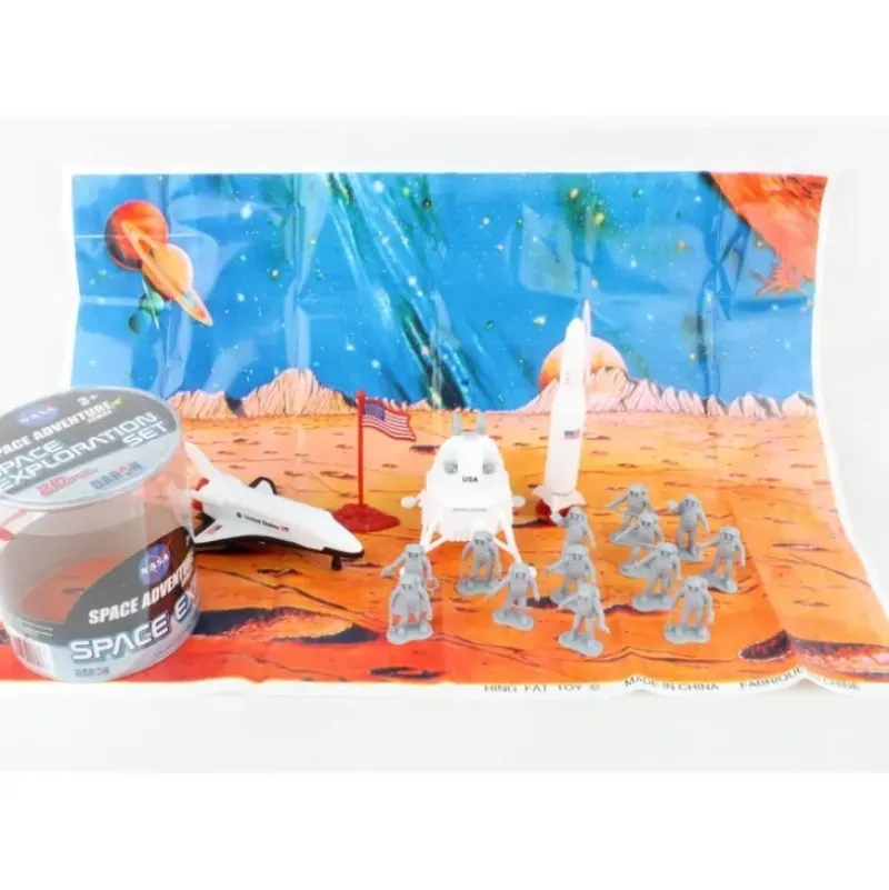 Airplane Model*Daron Space Adventure SPACE EXPLORATION 20-PIECE PLAYSET HFL999 - Miniature Marvels: Airplane Models & Painted Dice
