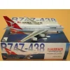 Airplane Model*Dragon Models 55077 1:400 Qantas Boeing 747-400 VH-OJA - Miniature Marvels: Airplane Models & Painted Dice
