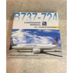 Airplane Model*Dragon Wings 55234 1:400 Continental Airlines Boeing 737-724 - Miniature Marvels: Airplane Models & Painted Dice