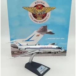 Airplane Model**El Aviador EAV861 1:200 Lloyd Aereo Boliviano Boeing 727-100 - Miniature Marvels: Airplane Models & Painted Dice