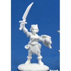 Miniature<Elliwyn Heatherlark, Gnome Bard: Bones RPR 77164 - Miniature Marvels: Airplane Models & Painted Dice