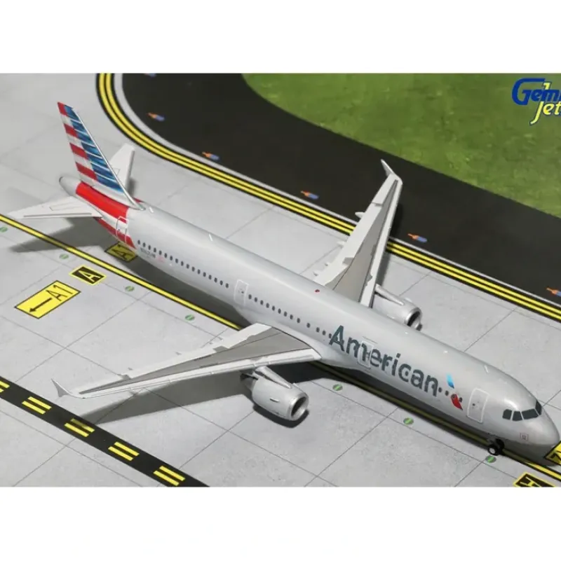 Airplane Model*Gemini Jets G2AAL555 1:200 American Airlines Airbus A321 N162UW - Miniature Marvels: Airplane Models & Painted Dice