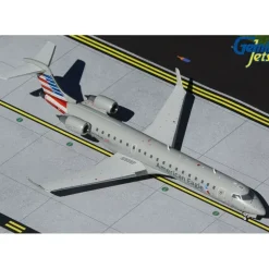 Airplane Model*Gemini Jets G2AAL1020 1:200 American Eagle CRJ-700 N706SK - Miniature Marvels: Airplane Models & Painted Dice