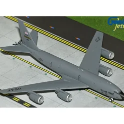 Airplane Model*Gemini Jets G2AFO1266 1:200 USAF KC-135R "Andrews Air Force Base" - Miniature Marvels: Airplane Models & Painted Dice