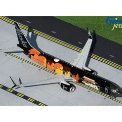 Airplane Model*Gemini Jets G2ASA1016 1:200 Alaska Air Boeing 737-900ER N492AS "Our Commitment - Miniature Marvels: Airplane Models & Painted Dice