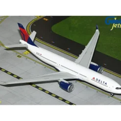 Airplane Model*Gemini Jets G2DAL1110 1:200 Delta Air Lines A330-900neo N407DX - Miniature Marvels: Airplane Models & Painted Dice