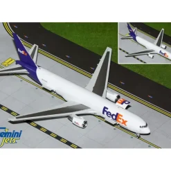 Airplane Model*Gemini Jets G2FDX1169 1:200 FedEx Express Boeing 767-300ER(F) - Miniature Marvels: Airplane Models & Painted Dice