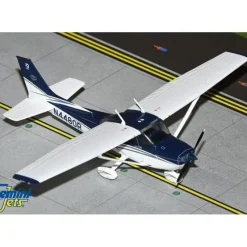 Airplane Model*Gemini Jets GGCES016 1:72 Cessna 172M Skyhawk N4480R - Miniature Marvels: Airplane Models & Painted Dice