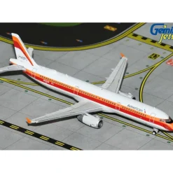 Airplane Model*Gemini Jets GJAAL2256 1:400 American Airlines A321 N582UW PSA Heritage Livery - Miniature Marvels: Airplane Models & Painted Dice