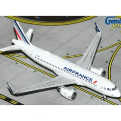 Shop All*Gemini Jets GJAFR2179 1:400 Air France A320-200 - Miniature Marvels: Airplane Models & Painted Dice