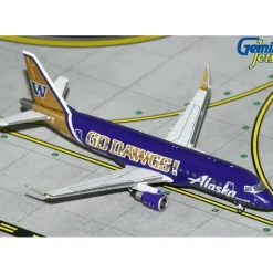 Airplane Model*Gemini Jets GJASA2251 1:400 Alaska Airlines/Horizon Air E175LR N662QX Univ. of Washington Go Dawgs - Miniature Marvels: Airplane Models & Painted Dice