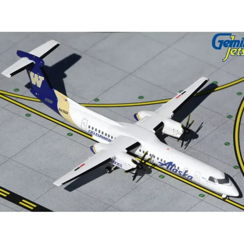 Airplane Model*Gemini Jets GJASA2027 1:400 Alaska Bombardier Dash 8Q-400 N435QX "University of Washington Huskies" - Miniature Marvels: Airplane Models & Painted Dice