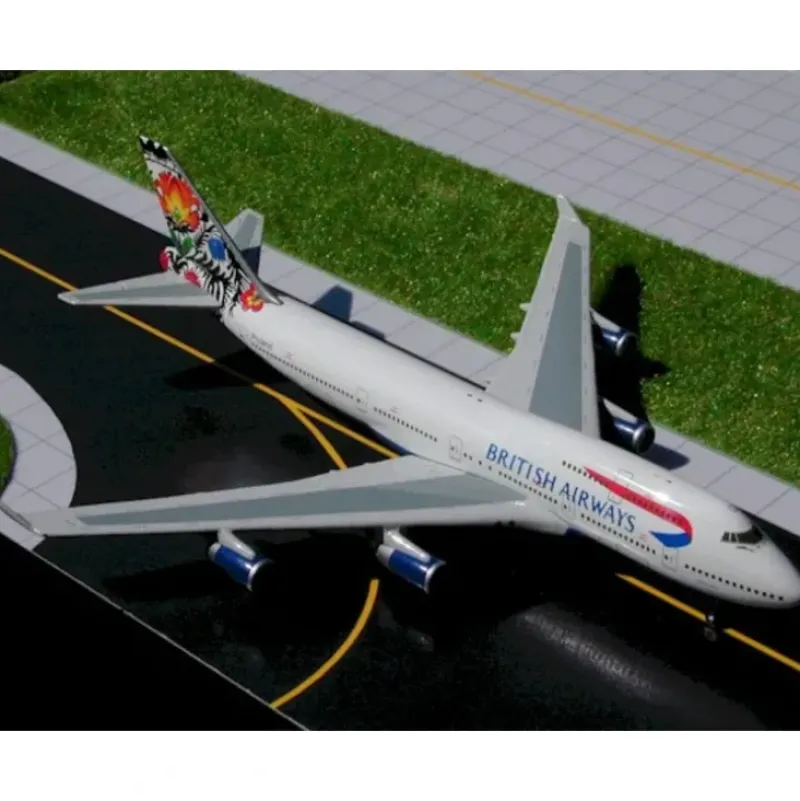 Airplane Model*Gemini Jets GJBAW020 1:400 British Airways Boeing 747-400 G-BNLT "Poland - 'Koguty Lowicky'" - Miniature Marvels: Airplane Models & Painted Dice