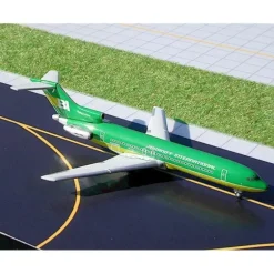 Airplane Model*Gemini Jets GJBNF183 1:400 Braniff Boeing 727-200 - Miniature Marvels: Airplane Models & Painted Dice