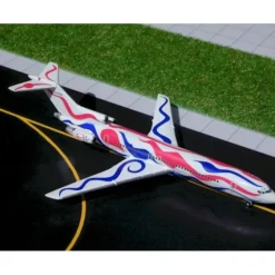 Airplane Model*Gemini Jets GJBNF089 1:400 Calder Boeing 727-200 - Miniature Marvels: Airplane Models & Painted Dice