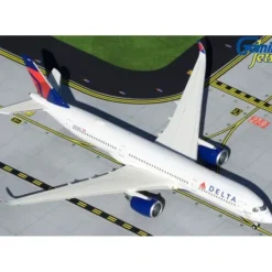 Airplane Model*Gemini Jets GJDAL2001 1:400 Delta Airlines Airbus A350-900 The Delta Spirit - Miniature Marvels: Airplane Models & Painted Dice