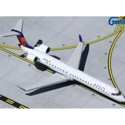 Airplane Model*Gemini Jets GJDAL1965 1:400 Delta Bombardier CRJ-900ER - Miniature Marvels: Airplane Models & Painted Dice