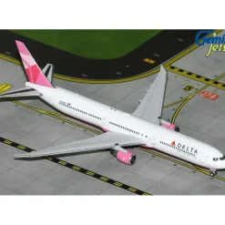 Airplane Model*Gemini Jets GJDAL2157 1:400 Delta Air Lines B767-400ER N845MH Evelyn H. Lauder Breast Cancer - Miniature Marvels: Airplane Models & Painted Dice