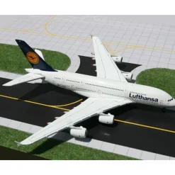 Airplane Model*Gemini Jets GJDLH653 1:400 Lufthansa A380-800 - Miniature Marvels: Airplane Models & Painted Dice