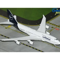 Airplane Model*Gemini Jets GJDLH2208 1:400 Lufthansa Boeing 747-400 D-ABVY - Miniature Marvels: Airplane Models & Painted Dice