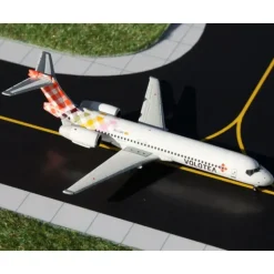 Airplane Model*Gemini Jets GJVOE1324 1:400 Volotea Boeing 717-200 - Miniature Marvels: Airplane Models & Painted Dice