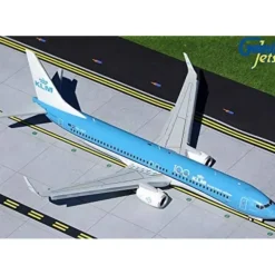 Airplane Model*Gemini Jets G2KLM924F 1:200 KLM Boeing 737-900 (Flaps Down) - Miniature Marvels: Airplane Models & Painted Dice