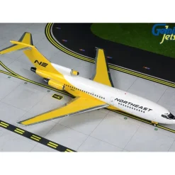 Airplane Model*Gemini Jets G2NEA828 1:200 Northeast Boeing 727-100 N1632 - Miniature Marvels: Airplane Models & Painted Dice