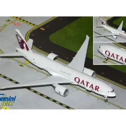 Airplane Model*Gemini Jets G2QAC954 1:200 Qatar Airways Cargo B777-200LRF A7-BFT (Interactive Series) - Miniature Marvels: Airplane Models & Painted Dice