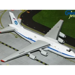 Airplane Model*Gemini Jets G2TTF1080 1:200 Russian Federation AN-124-100 - Miniature Marvels: Airplane Models & Painted Dice