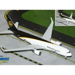 Airplane Model*Gemini Jets G2UPS1168 1:200 UPS Airlines Boeing 767-300ERF N323UP - Miniature Marvels: Airplane Models & Painted Dice