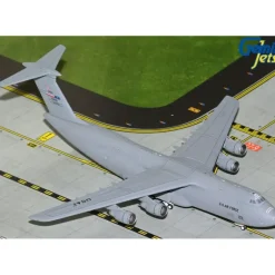 Airplane Model*Gemini Macs GMUSA142 1:400 U.S. Air Force C-5M Super Galaxy 85-0009 (Lackland Air Force Base) - Miniature Marvels: Airplane Models & Painted Dice