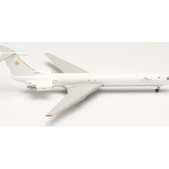 Airplane Model*Herpa 571715 1:200 Rada Airlines Ilyushin IL-62MF - Miniature Marvels: Airplane Models & Painted Dice