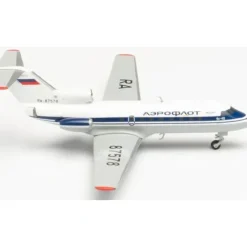 Airplane Model*Herpa HE571456 1:200 Aeroflot Yakovlev YAK-40 RA-87578 - Miniature Marvels: Airplane Models & Painted Dice