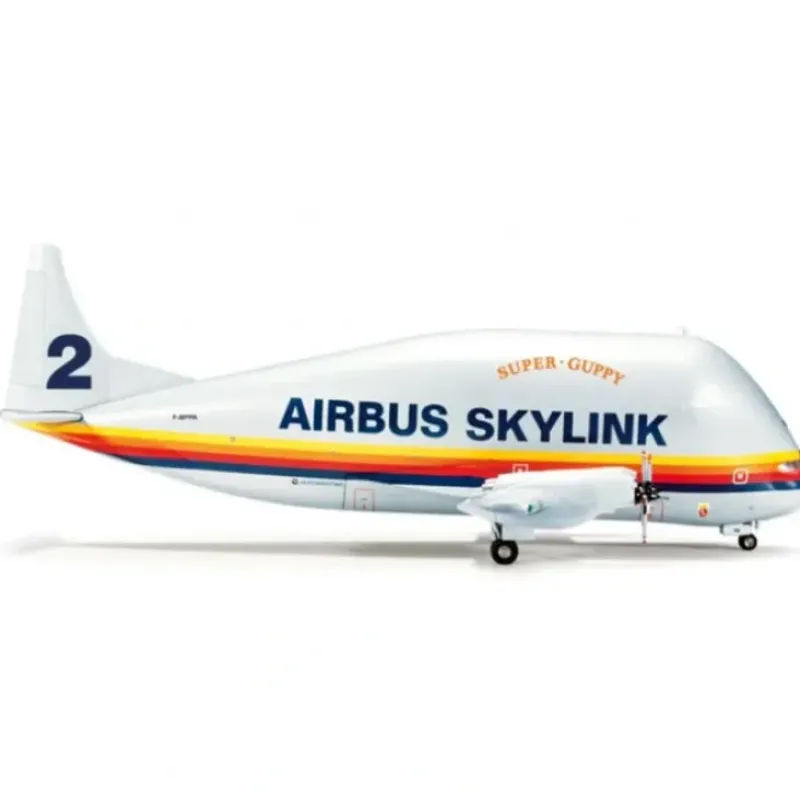 Airplane Model*Herpa Wings 555258 1:200 Airbus 377SGT Super Guppy - Miniature Marvels: Airplane Models & Painted Dice