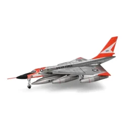 Airplane Model*Herpa Wings HE573160 1:200 U.S. Air Force Convair XB-58A Hustler Test Wing - Miniature Marvels: Airplane Models & Painted Dice