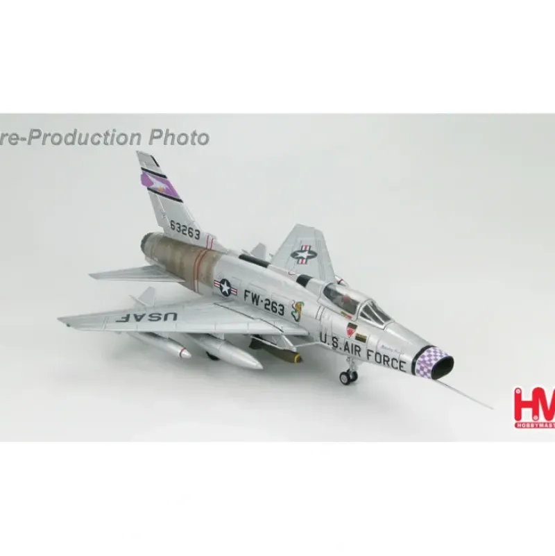 Airplane Model*Hobby Master 1:72 F-100D Super Sabre HA2112 - Miniature Marvels: Airplane Models & Painted Dice