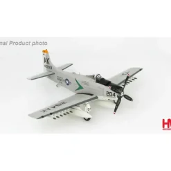Airplane Model*Hobby Master HA2913 1:72 A-1H Skyraider "Puff The Magic Dragon" - Miniature Marvels: Airplane Models & Painted Dice