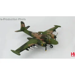 Airplane Model*Hobby Master HA3224 1:72 Douglas B-26K Counter Invader - Miniature Marvels: Airplane Models & Painted Dice