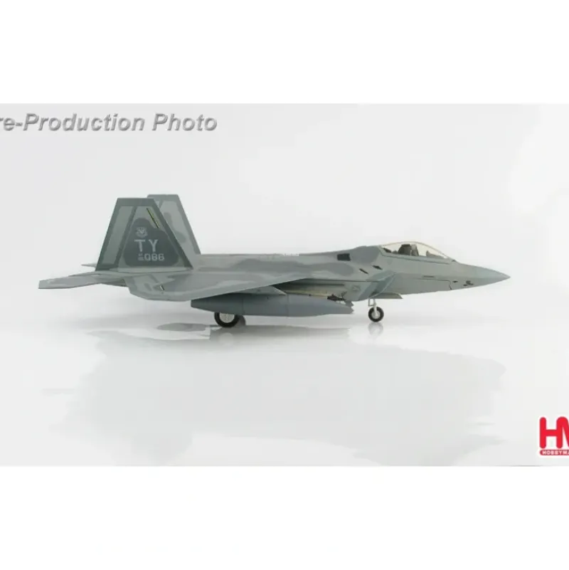 Airplane Model*Hobby Master HA2819 1:72 F-22 Raptor 95th FS, Lakenheath - Miniature Marvels: Airplane Models & Painted Dice